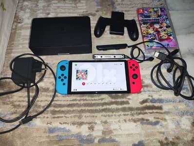 Switch Oled with Mario kart 8 deluxe