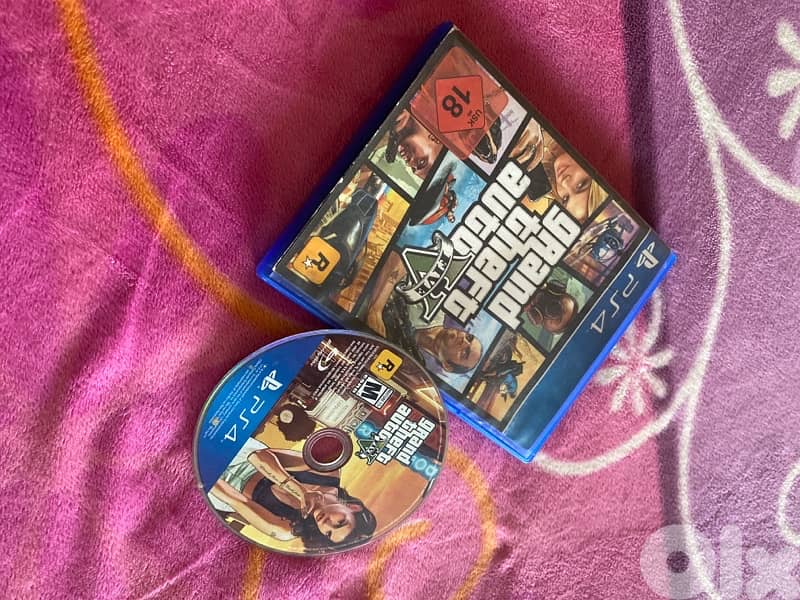 ps4 + gta 5 cd 4