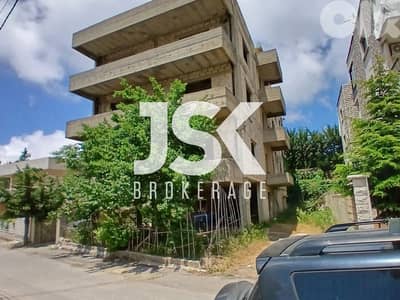 L20680 - 760 SQM Land with building For Sale in Klayaat