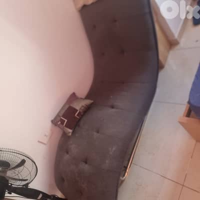 صوفا ومقاعد جلد