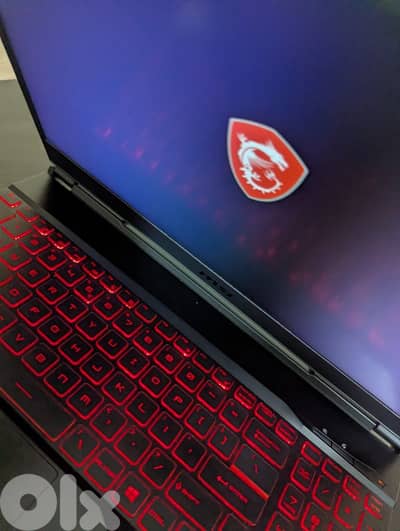 لابتوب مواصفات عاليه - مستعمل استعمال خفيف - يصلح للعب أو للشغل