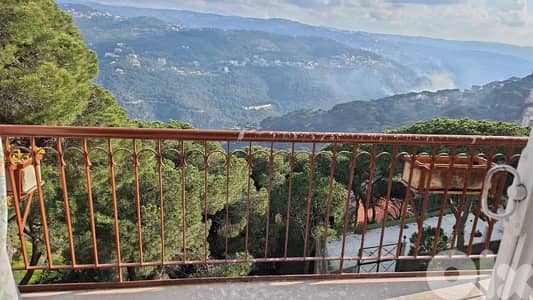 apartment For rent in broummana شقة للايجار في برمانا