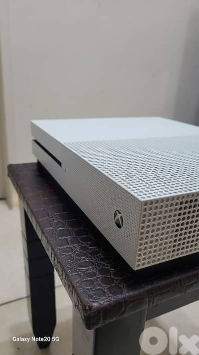 Xbox One S