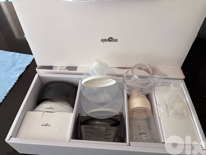 spectra wearable pumping machine 1