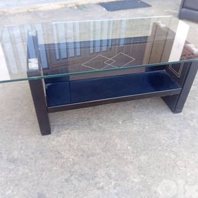 طاولي اوروبي شبه جديد