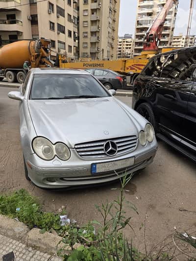 Mercedes-Benz CLK-Class 2004