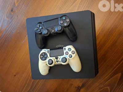 ps4 slim console
