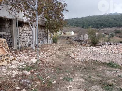 GMB211SZ - Land For Sale with an old House in Mechmech - أرض للبيع