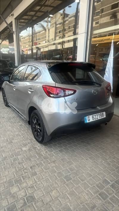 Mazda 2 2017