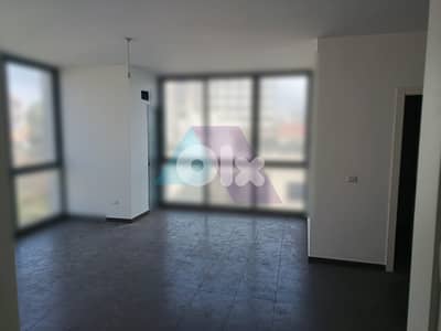 75m2 office 4sale in Ain el remaneh - مكتب للبيع في عين الرمانة