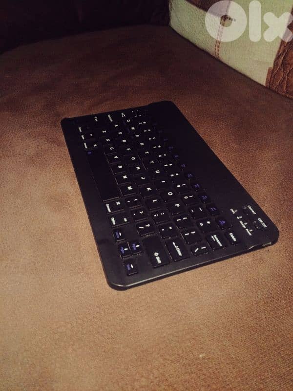 Bluetooth Keyboard + Mouse Set – Excellent Condition 2
