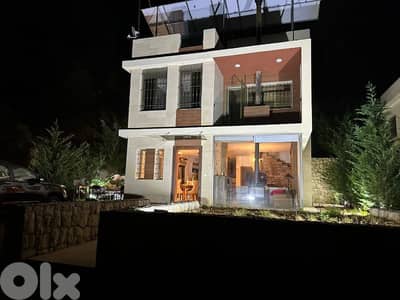 RWB606EA - Furnished villa for sale in Jbeil - Zebdine