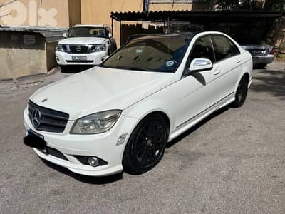 مرسيدس بنز 240/260/280 2008