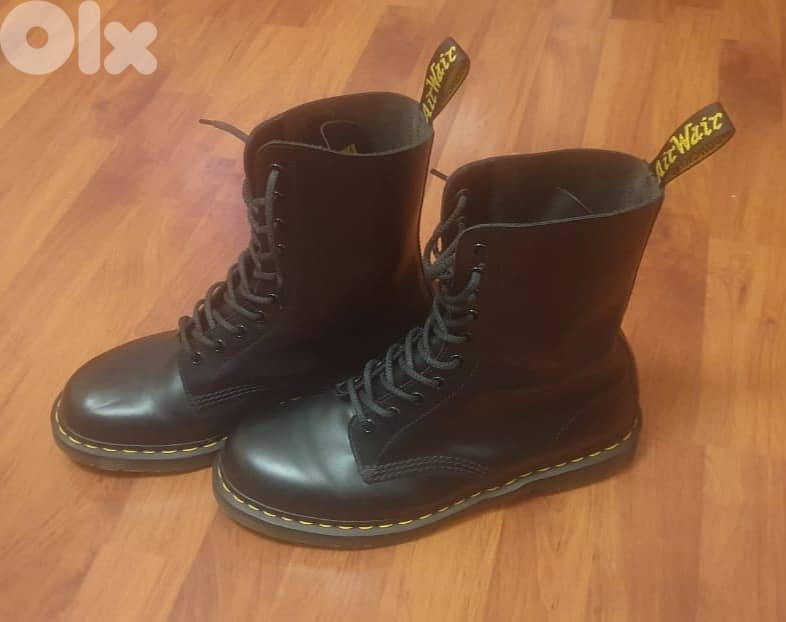 Dr. Martens - Smooth Leather Ankle Boots 3