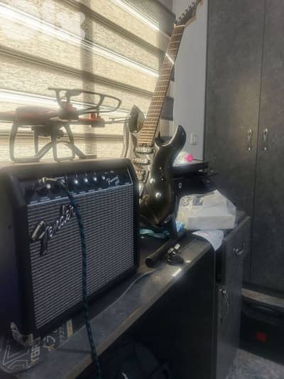 Electric guitar amplifier