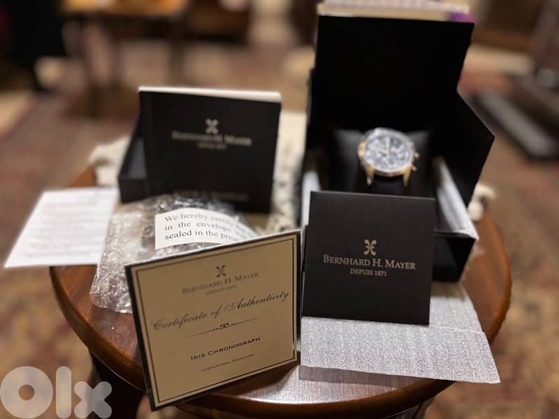 Bernhard H. Mayer Iris Chronograph – Deep Blue (Swiss Made) Bernard 4