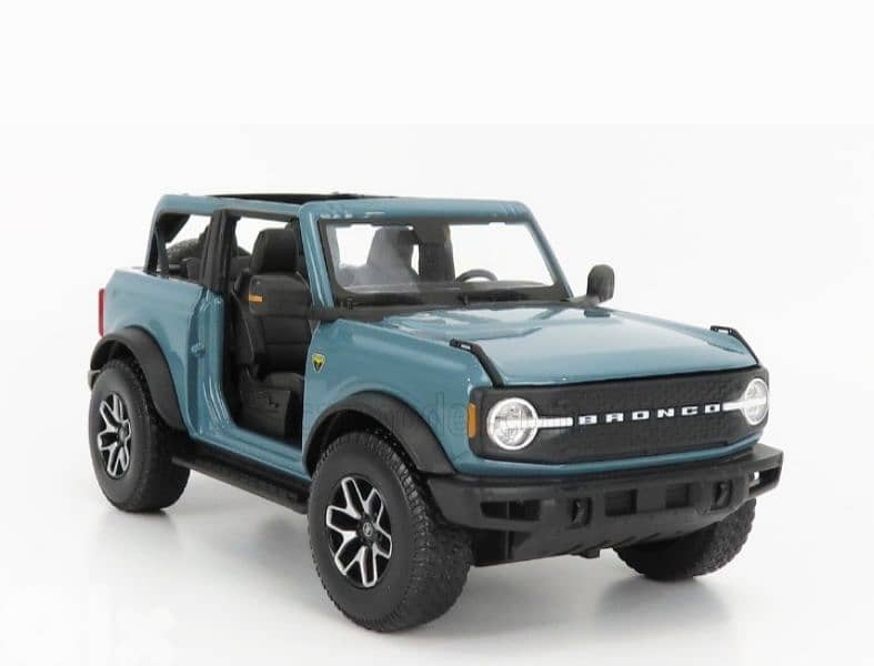 Ford Bronco Badlands 2021 diecast car model 1;18 4