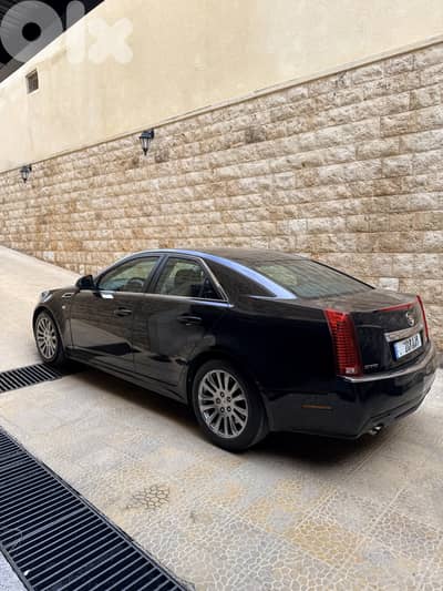 Cadillac CTS 2012