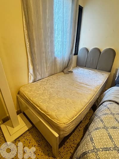 bed in Tripoli