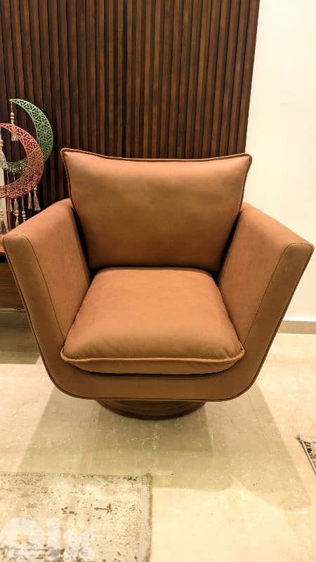 two high quality arm chairs for sale 1