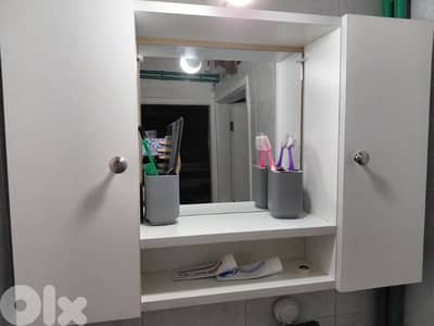 bathroom cabinet خزانة حمام مع مراية