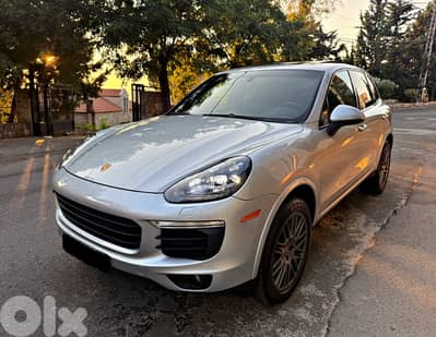 Porsche Cayenne 2017 Platinum Edition 38000 Miles