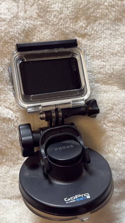 GoPro Hero 5 -Like New