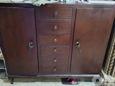 خزانات انتيك