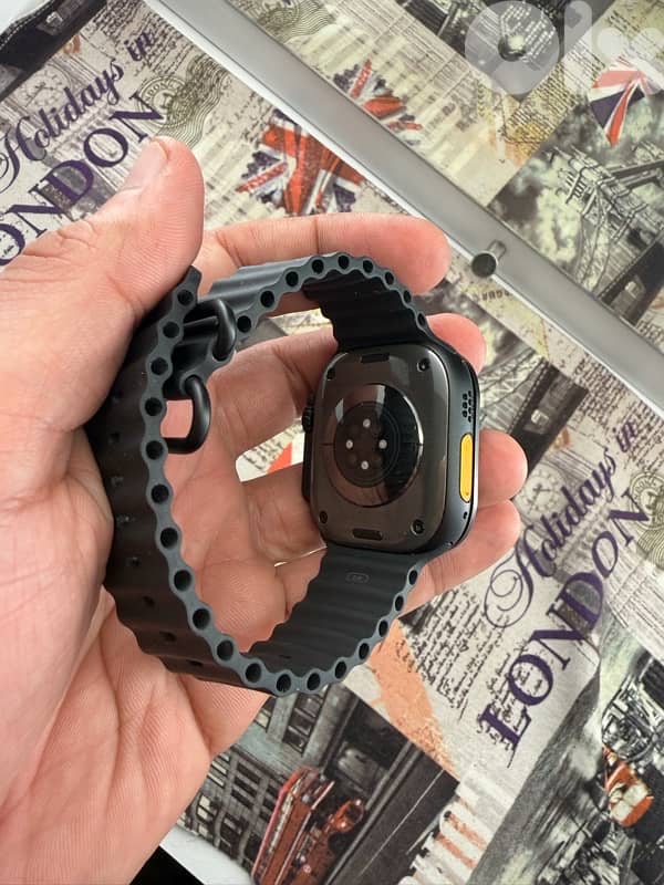 watch ultra 2 black edition 1