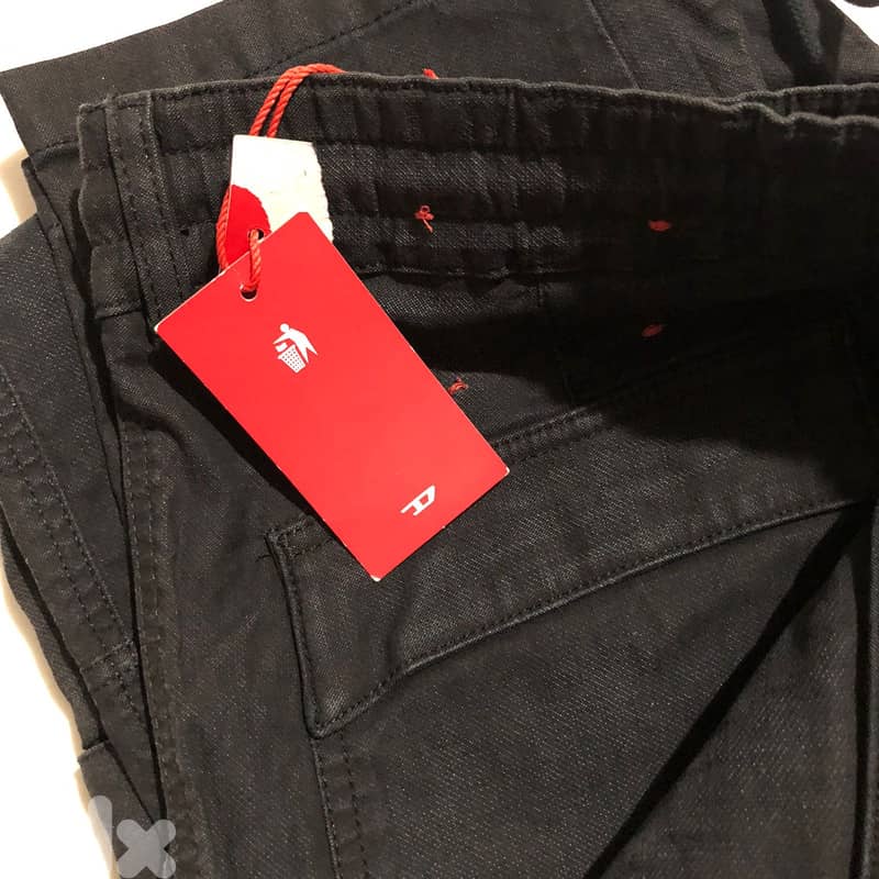 Diesel - TAPERED 2030 D-KROOLEY JOGGJEANS 09H05 size 32 14