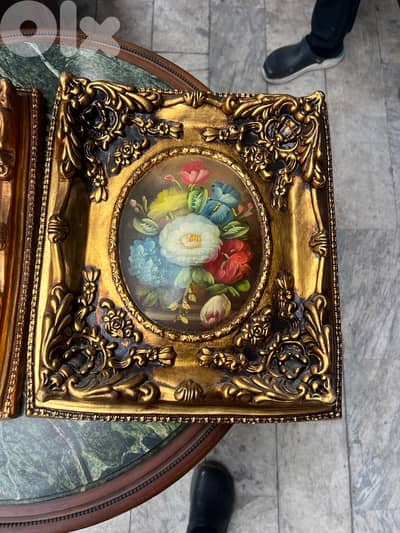 لوحة تابلو عدد ٢ مميزين ولا اروع كادر لون ذهبي سعر لقطة