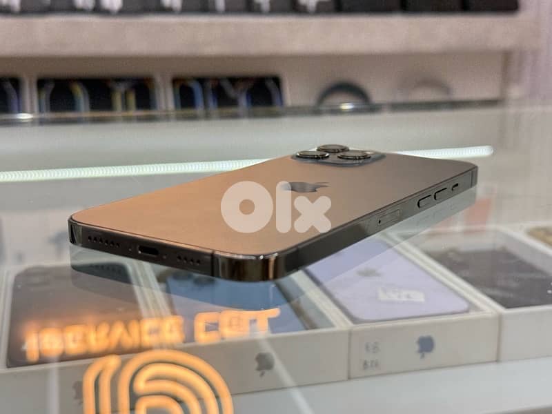 12 pro max 256 Gb  super clean condition 2