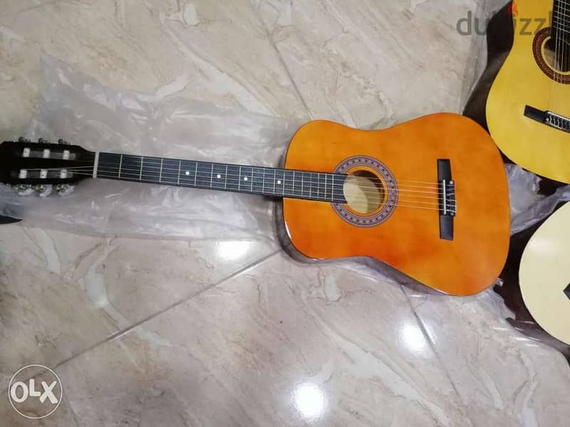 عروضاتنا ما بتنتهي غيتار كلاسيك ٣/٤ 2