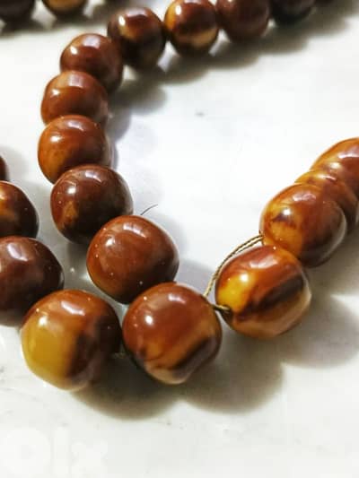 سبحة . . للبيع