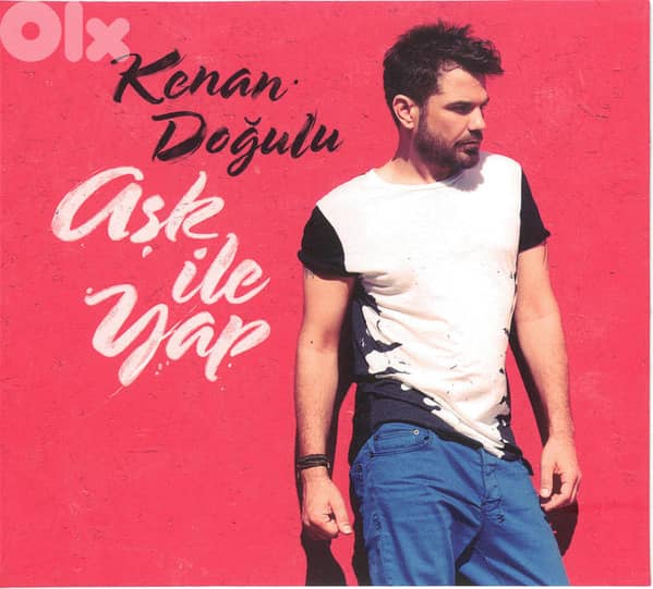 20 CDs ( ONLY 40 $ ) 9