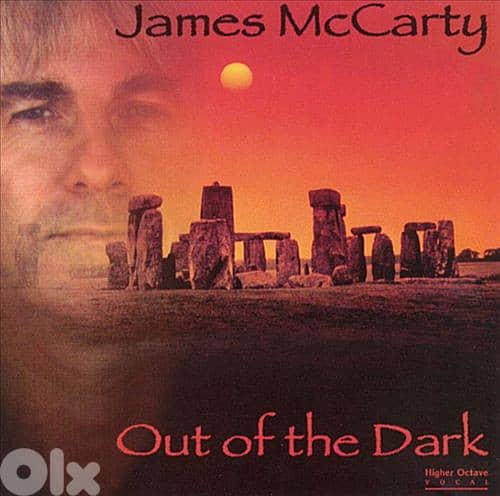 20 CDs ( ONLY 35 $ ) 8