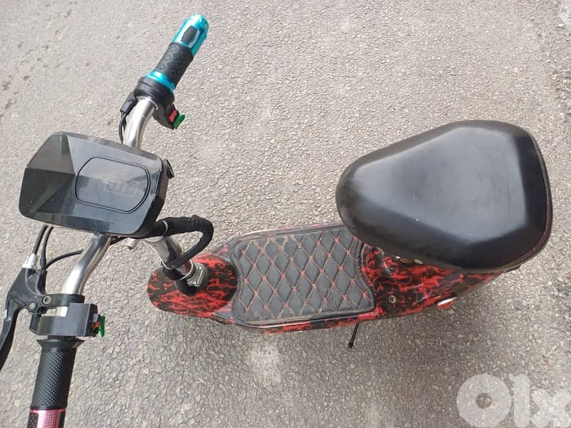 Electric scooter 4