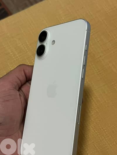 iPhone 16 plus open box battery 100% almost new