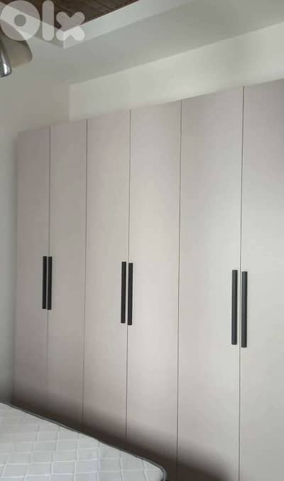 Living Room and bedroom for sale