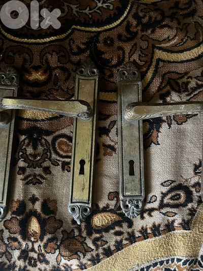 11 Door Handles 5$ Each