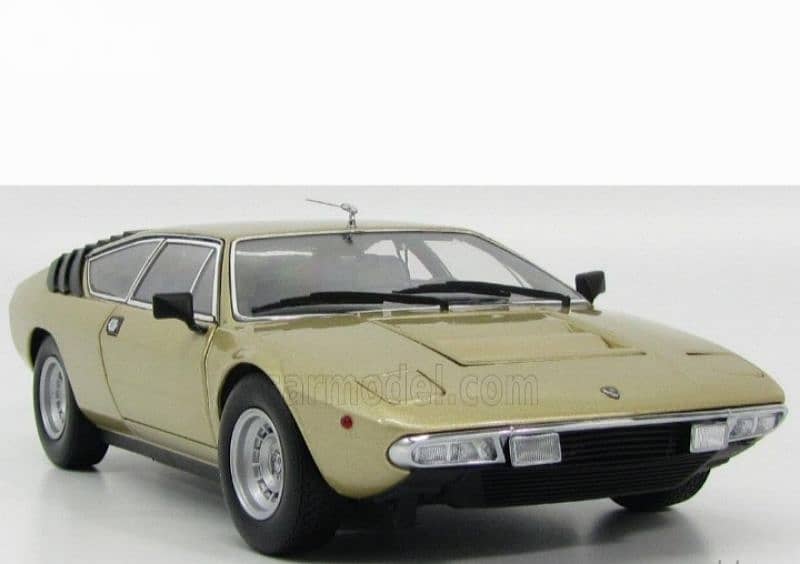 Lamborghini Urraco P250 1973 diecast car model 1;18 3