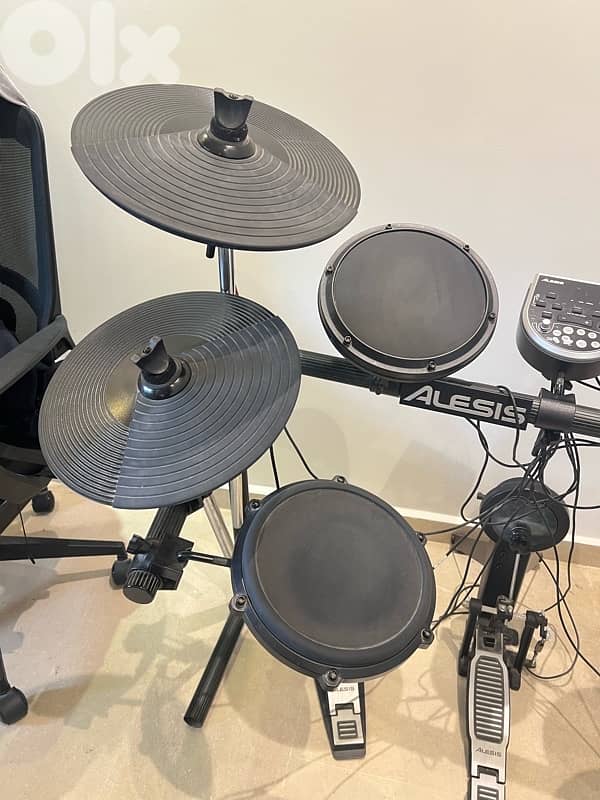 300$ Alesis electronic drums 2