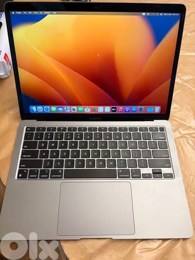 macbook air m1 same as new 0 scratches original charger 82% battery