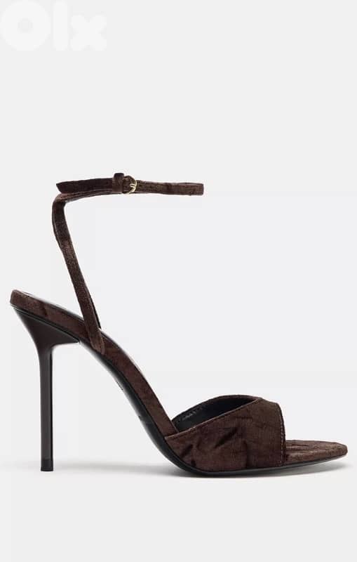 zara velvet heels 3
