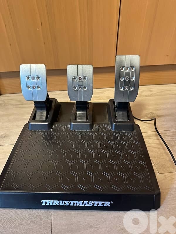 thrustmaster racing setup 1