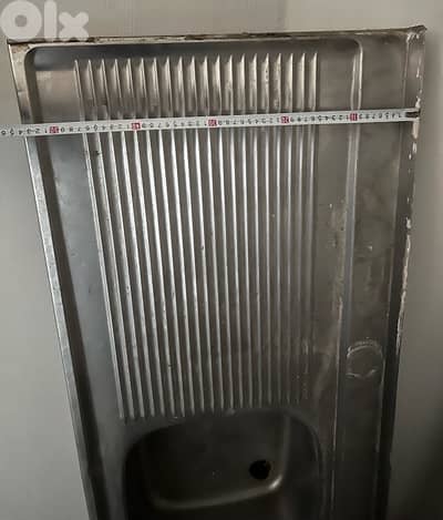 Stainless  steel  kitchen  sinks used 20$ beyrout  ashrafiye  03723895