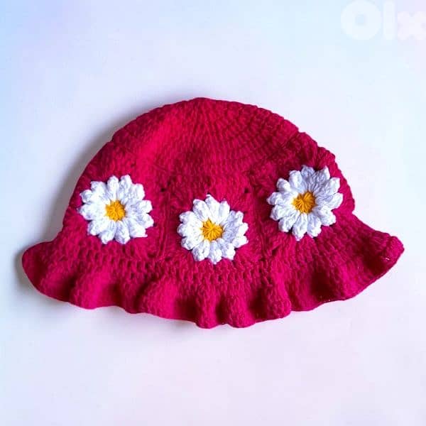 Handmade crochet flower daisy bucket hats in blue orange pink beige 3