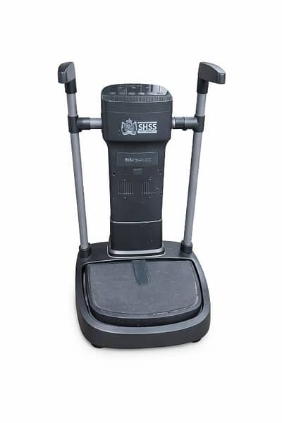 آلة رياضية للاهتزاز Vibration Plate بحالة ممتازة