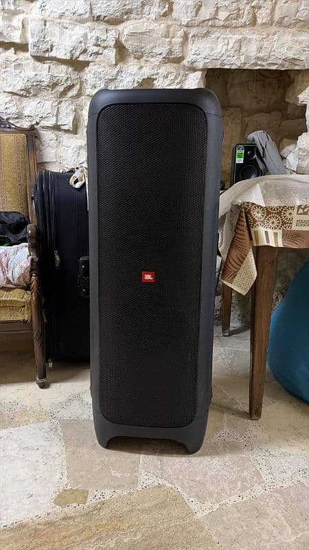 JBL partybox 1000 2