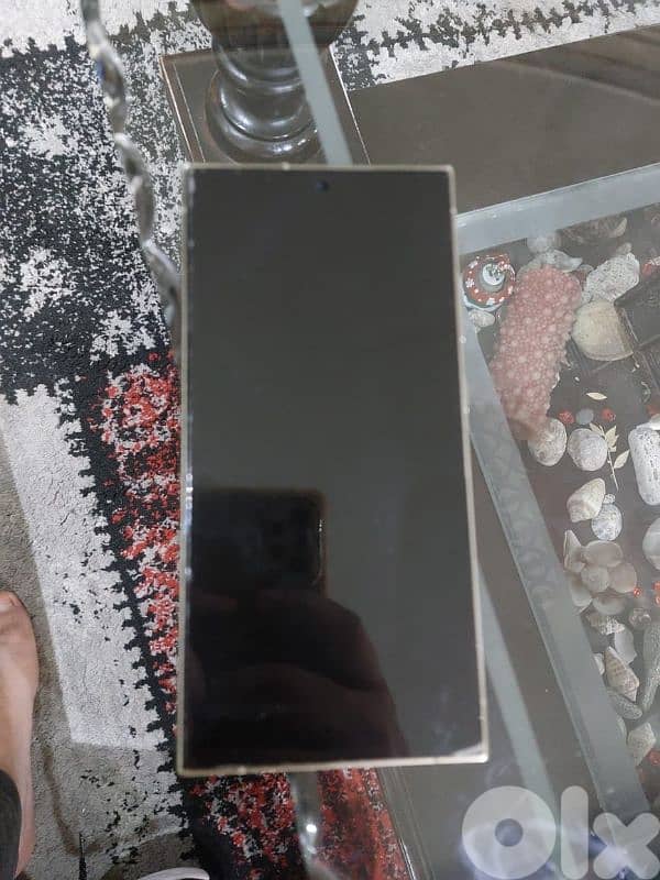 s24 ultra with box 3